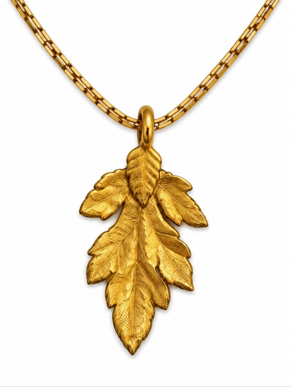 Vtg 1970s Gold Plated Oak Leaf Pendant Long Chain Necklace